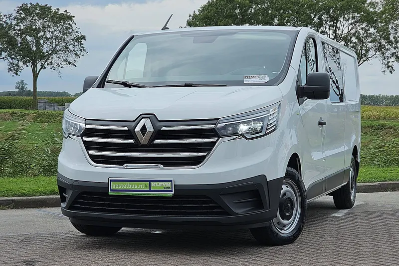 Renault Trafic (2023)