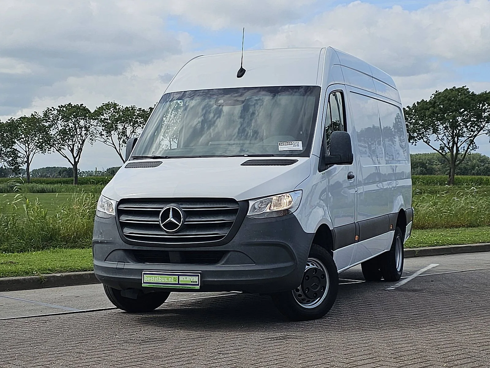 Mercedes-Benz Sprinter (2019) — foto 1
