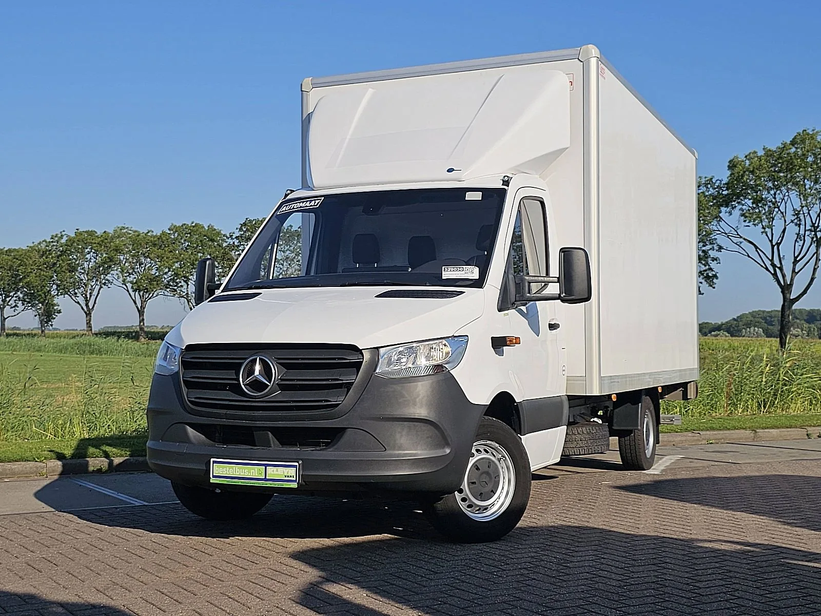 Mercedes-Benz Sprinter (2022) — foto 1