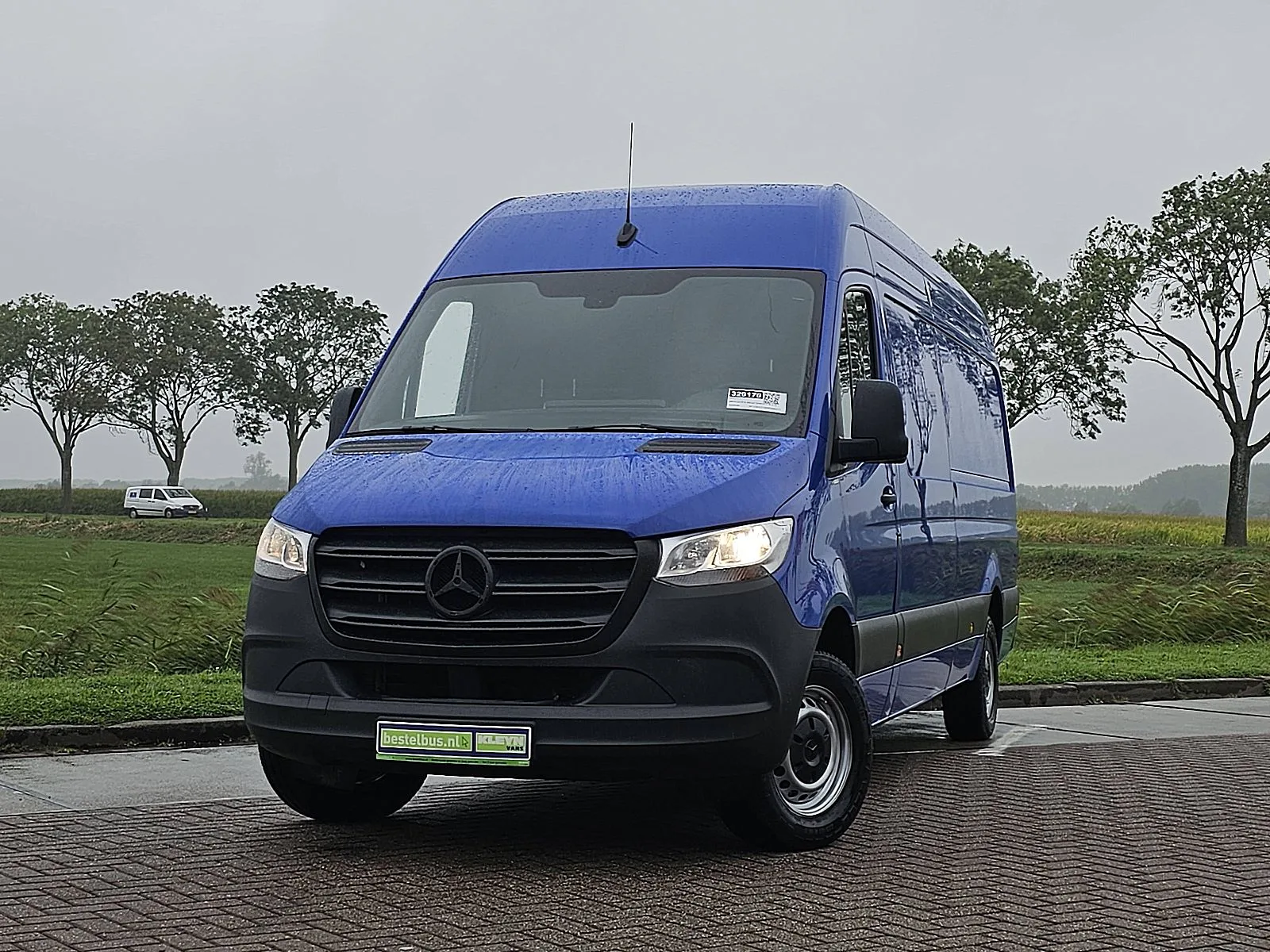 Mercedes-Benz Sprinter (2024) — foto 1
