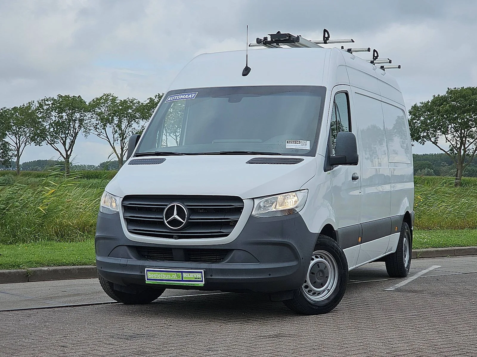 Mercedes-Benz Sprinter (2021) — foto 1
