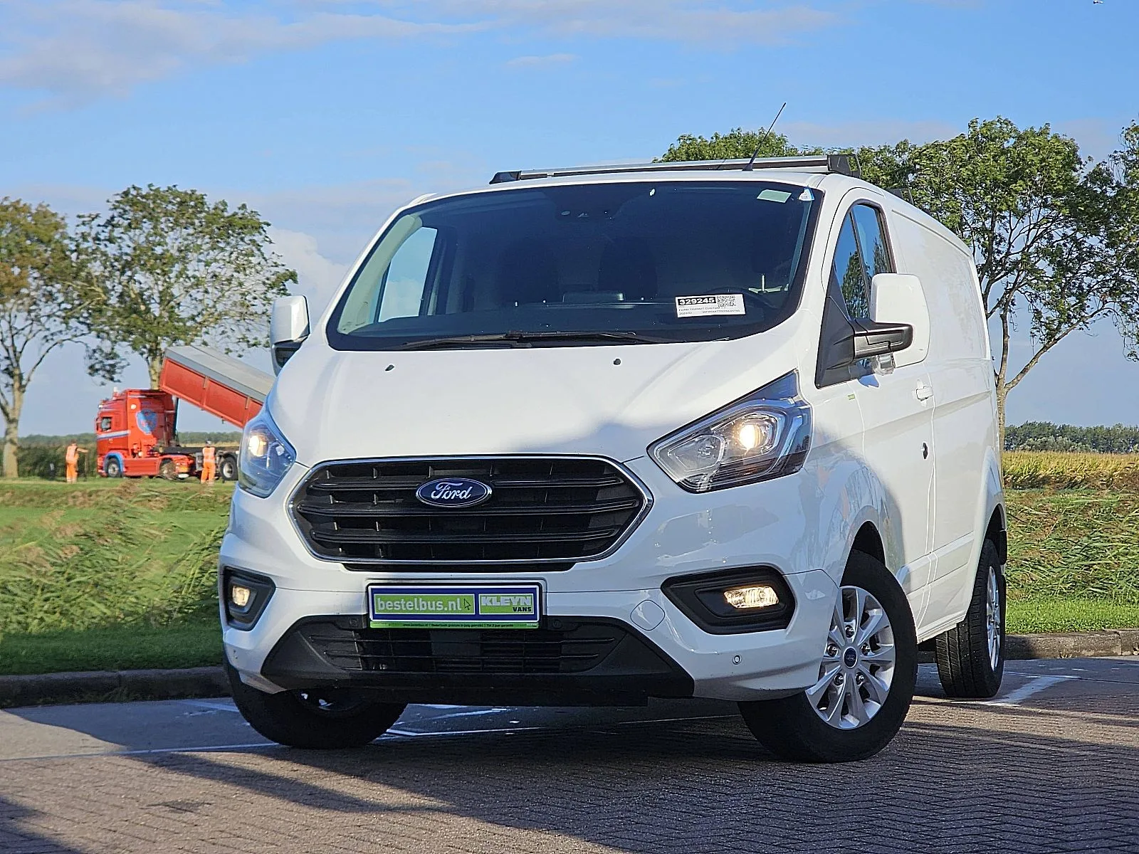 Ford Transit Custom (2022) — foto 1