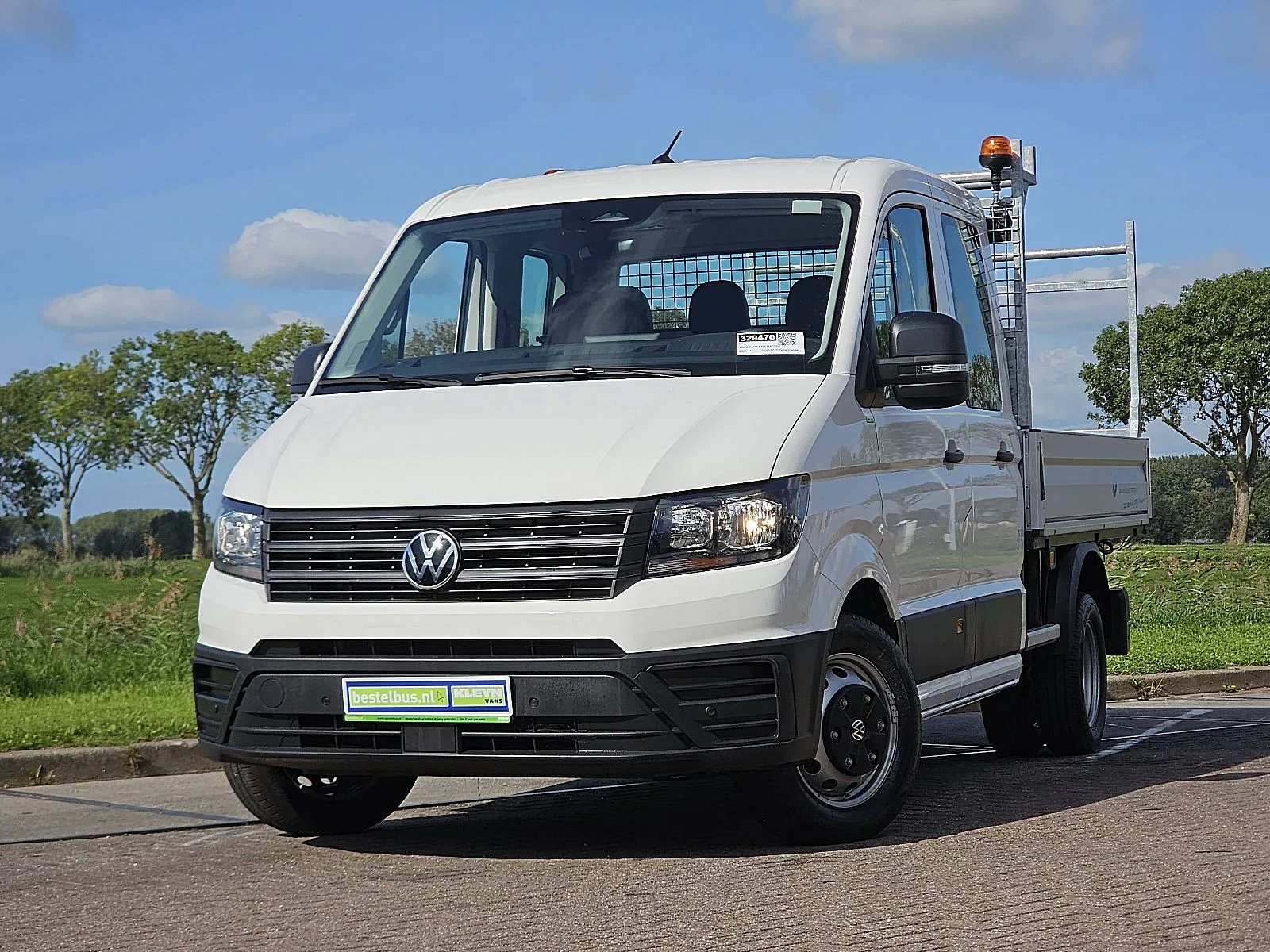 Volkswagen Crafter (2024) — foto 1