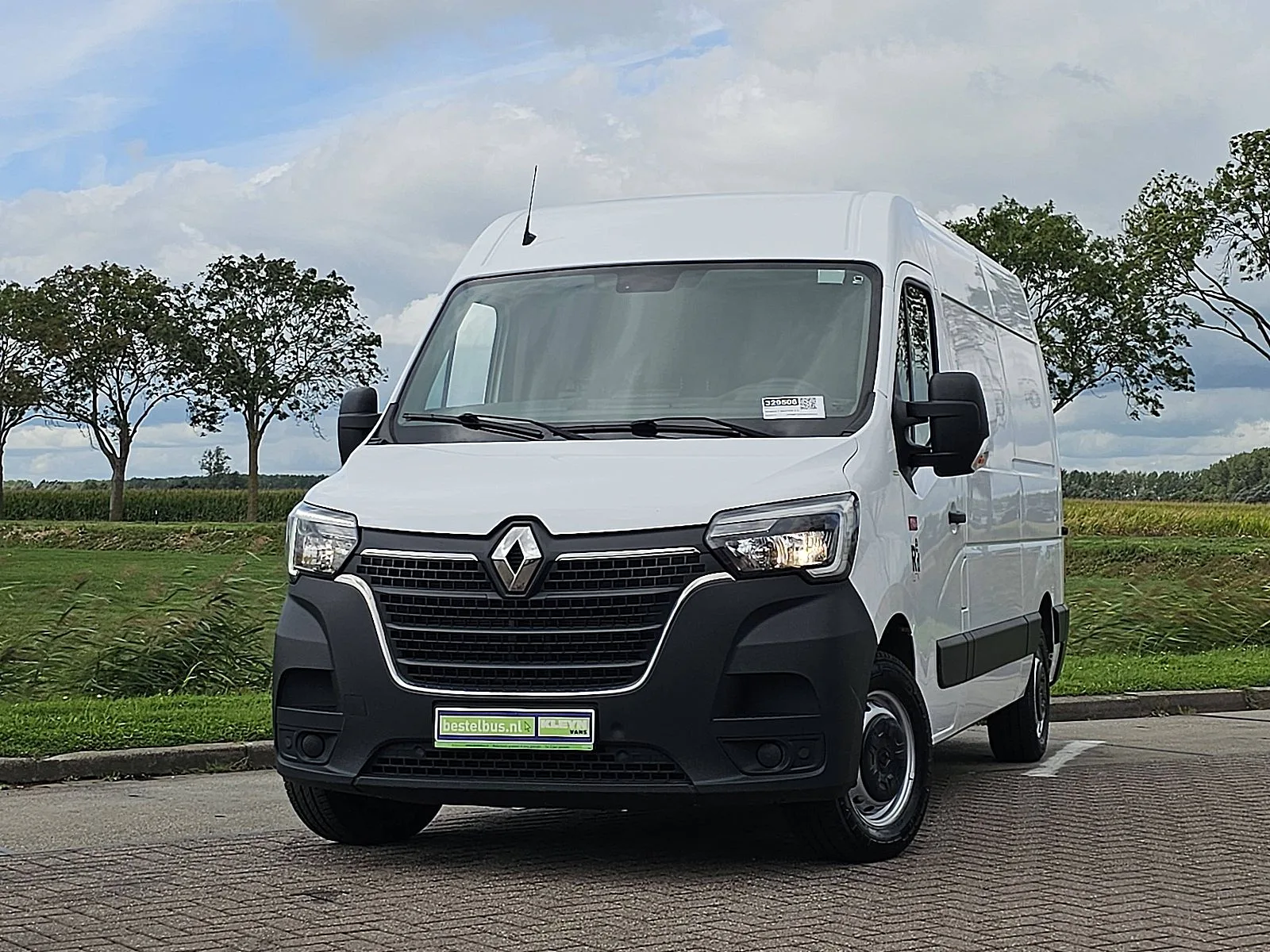 Renault Master (2020) — foto 1