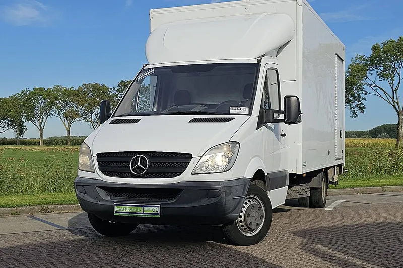 Mercedes-Benz Sprinter (2010)
