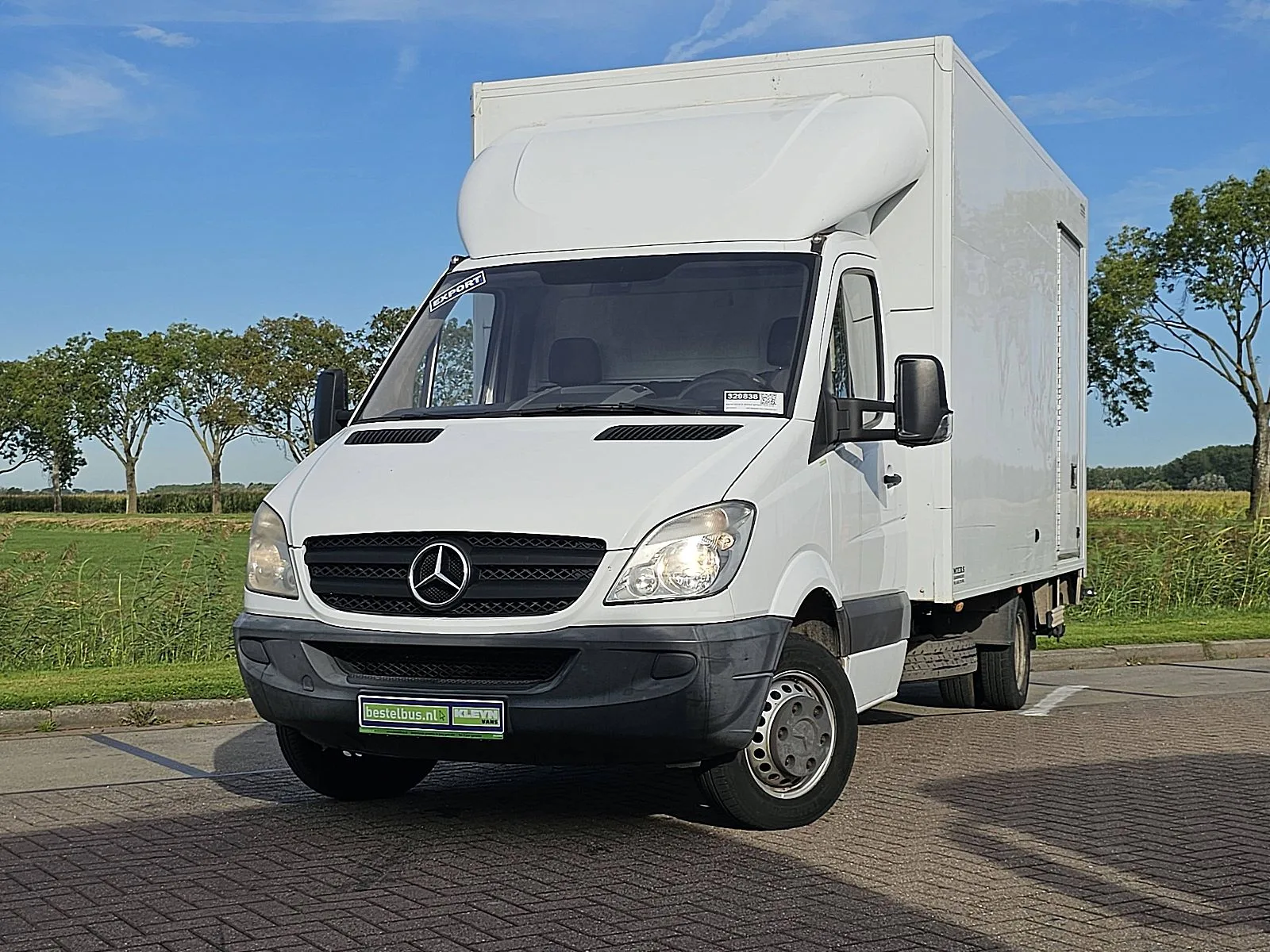 Mercedes-Benz Sprinter (2010) — foto 1