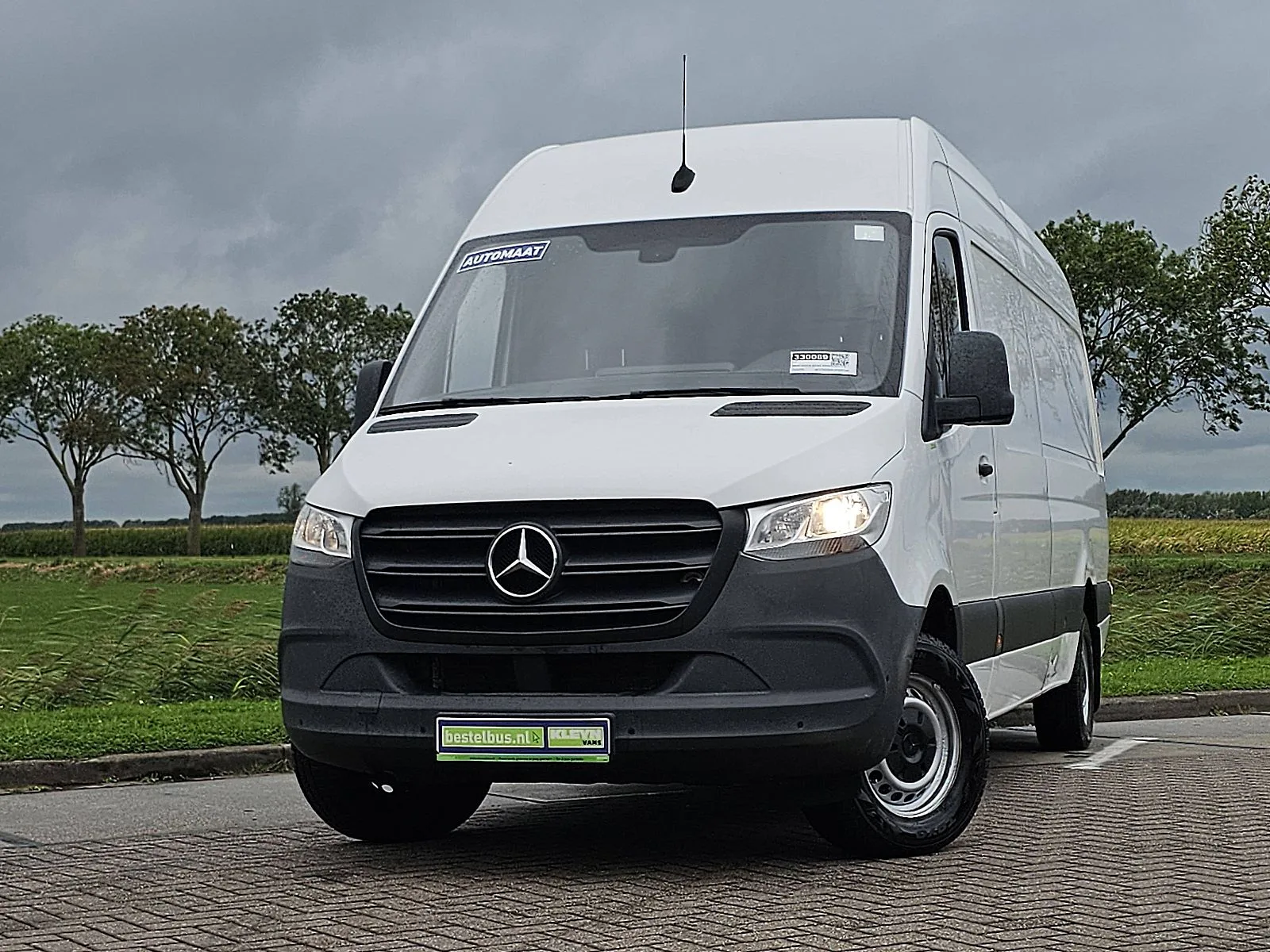 Mercedes-Benz Sprinter (2022) — foto 1
