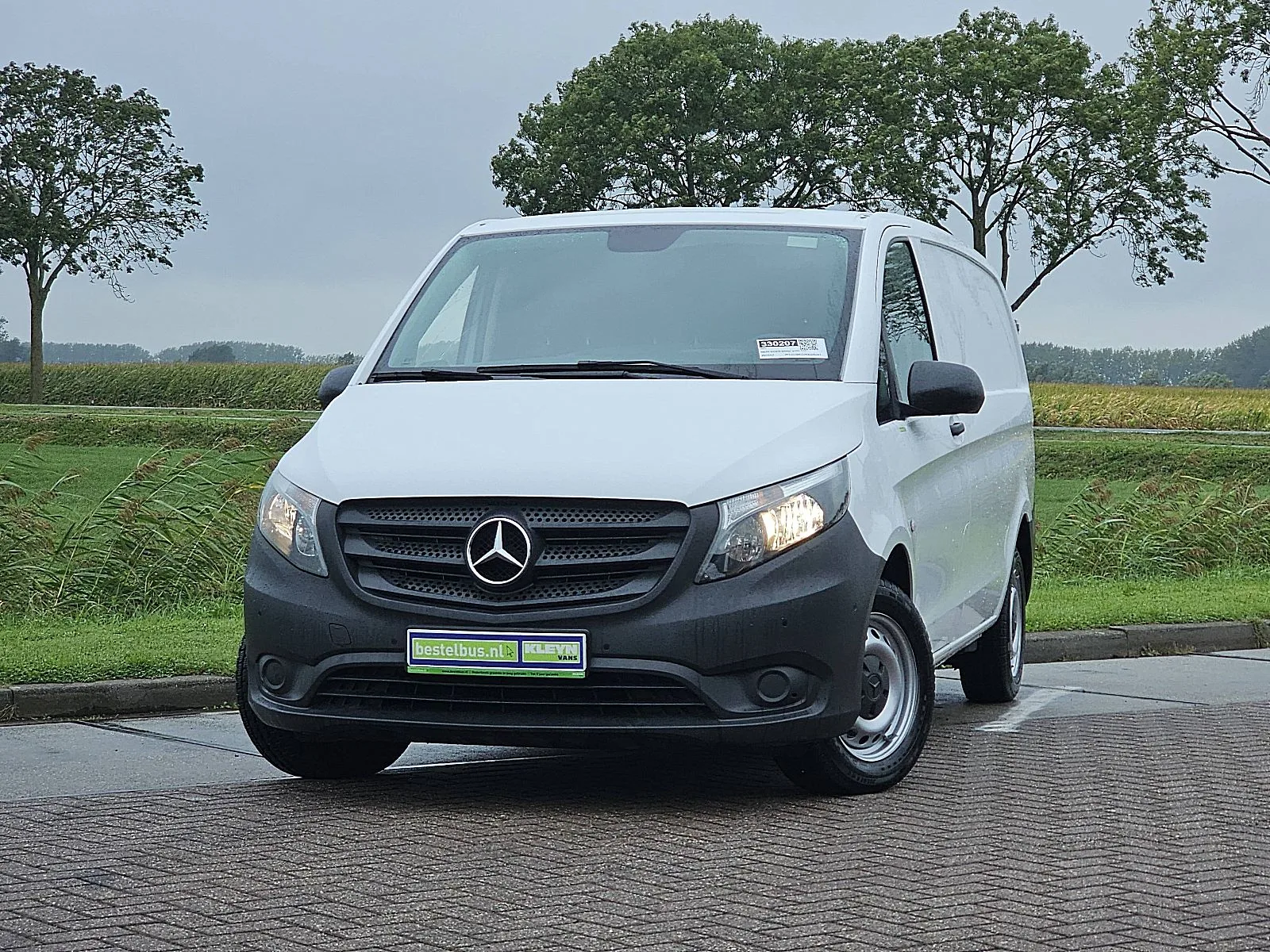 Mercedes-Benz Vito (2024) — foto 1