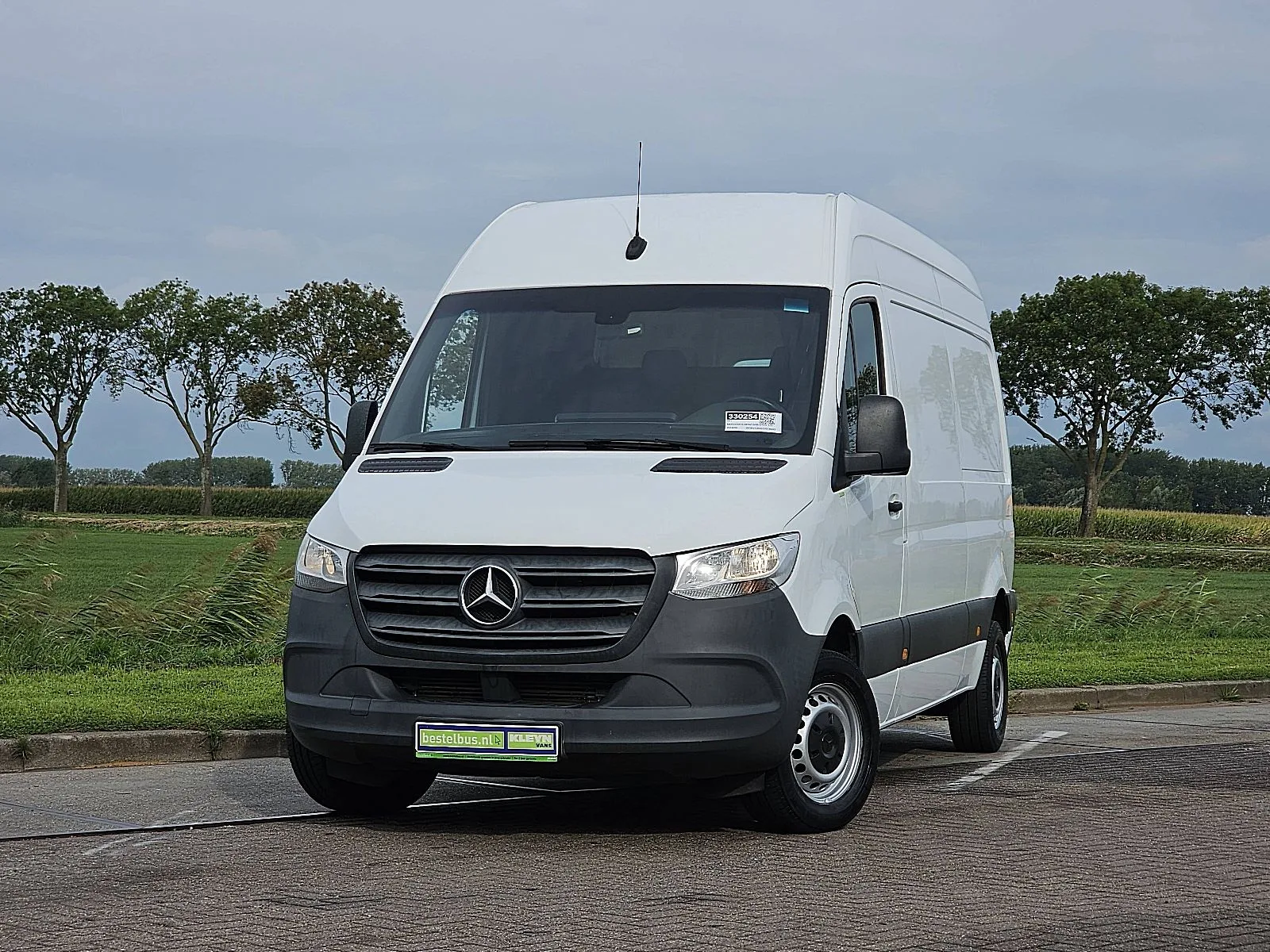 Mercedes-Benz Sprinter (2018) — foto 1