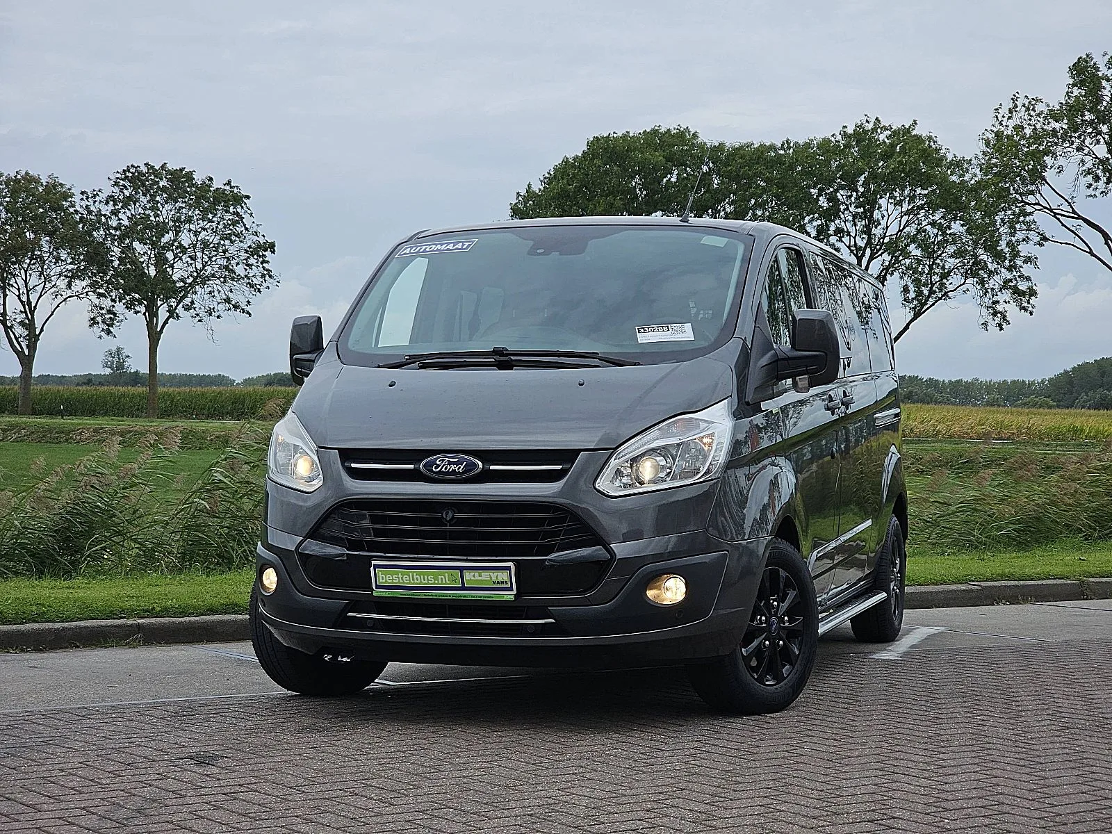 Ford Transit Custom (2017) — foto 1