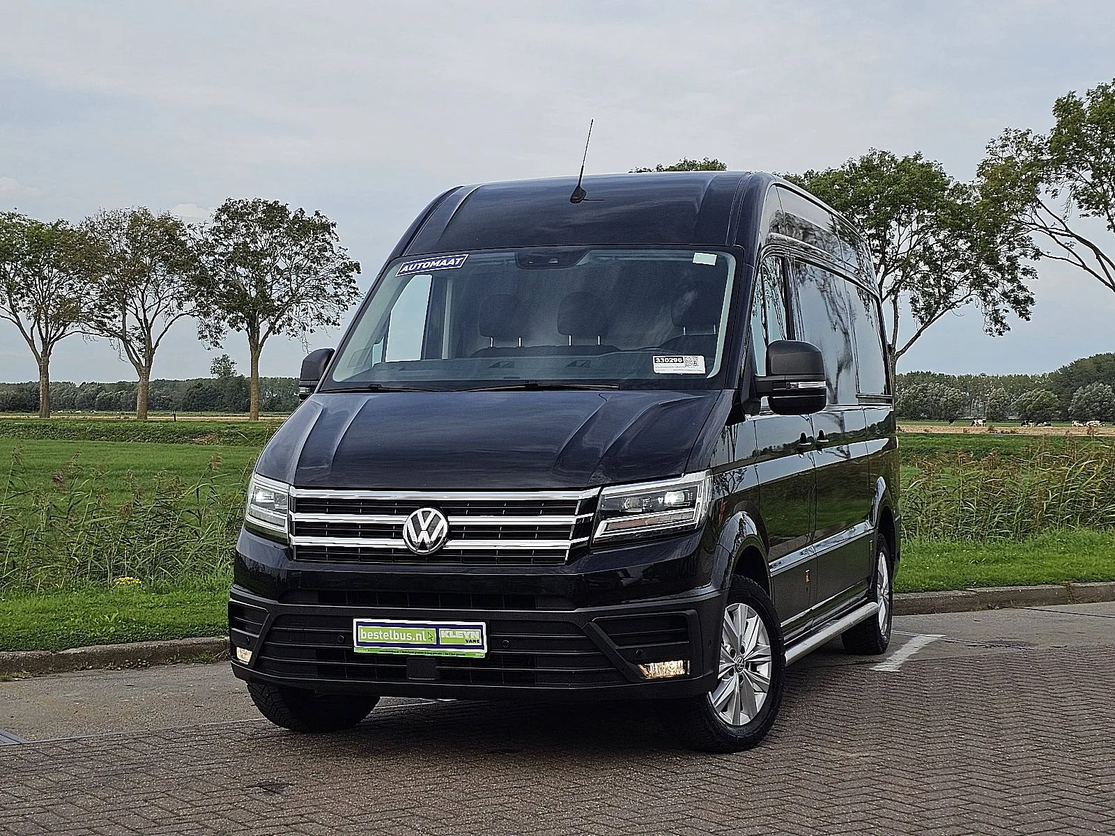 Volkswagen Crafter (2021) — foto 1