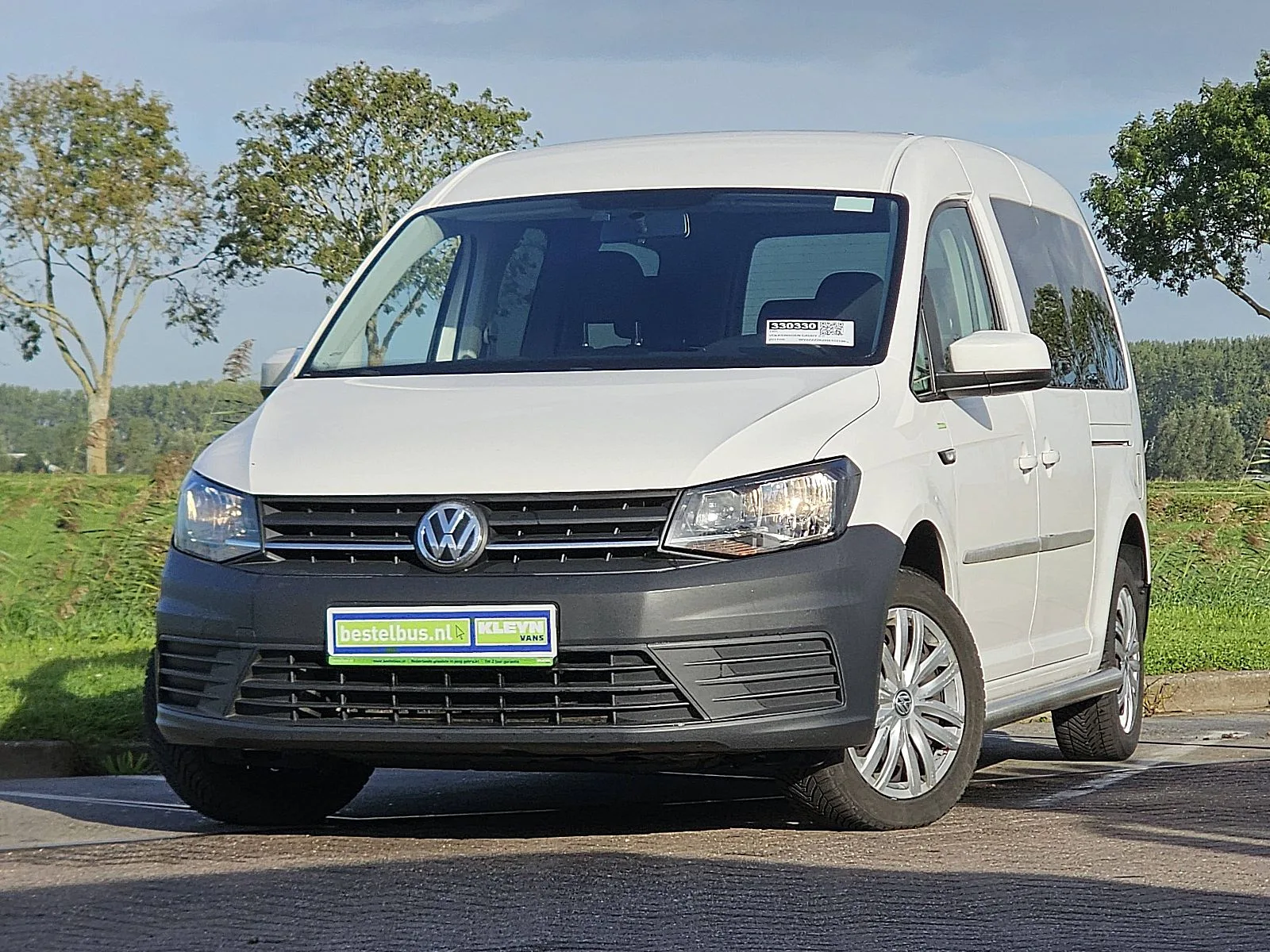 Volkswagen Caddy (2017) — foto 1