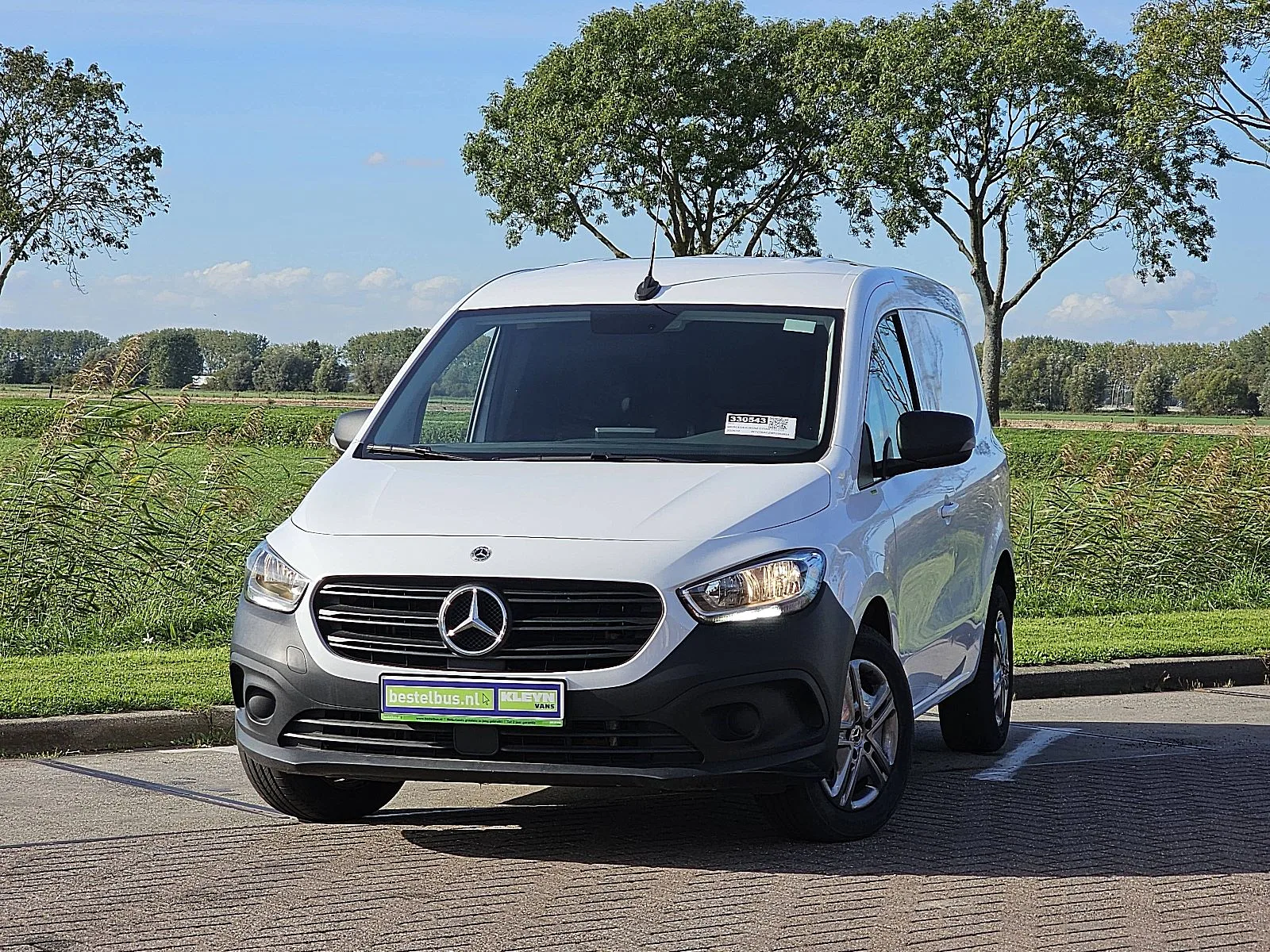 Mercedes-Benz Citan (2024) — foto 1