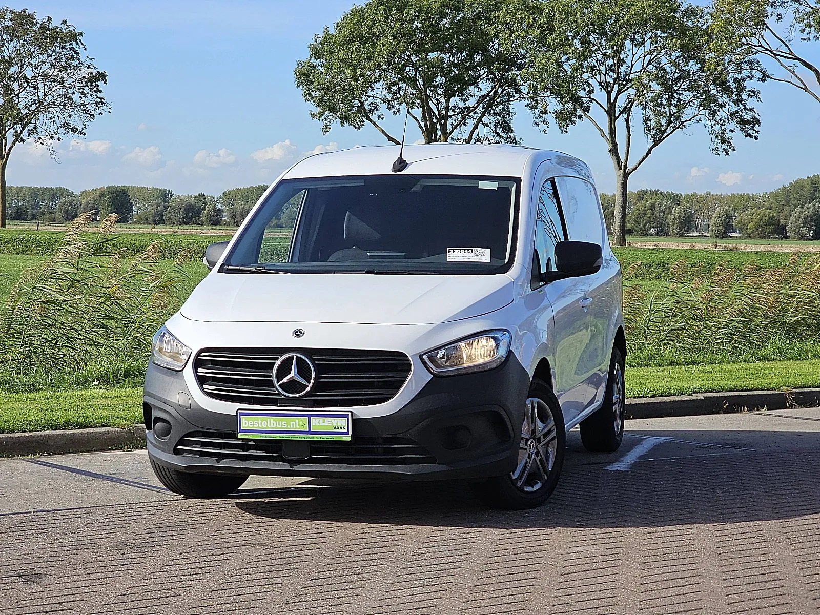 Mercedes-Benz Citan (2024) — foto 1