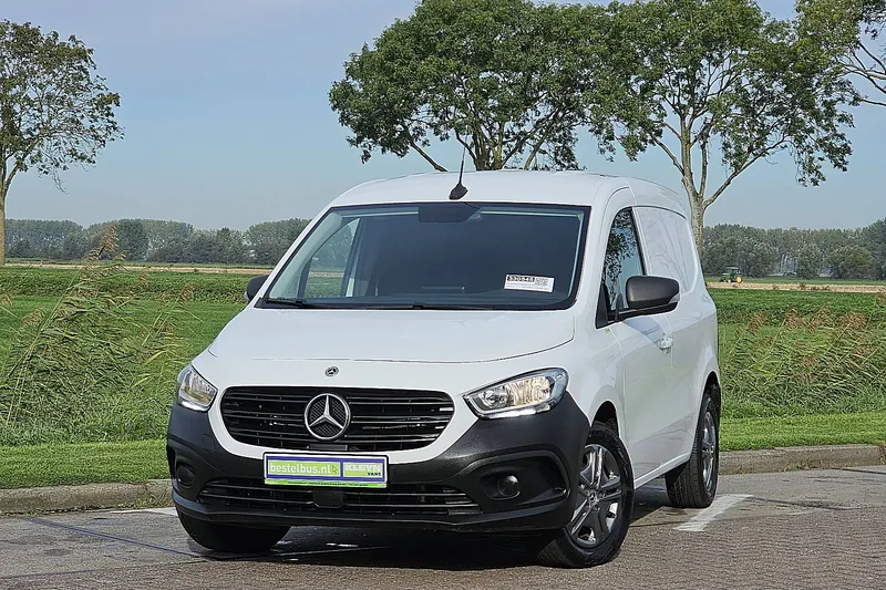 Mercedes-Benz Citan (2024)