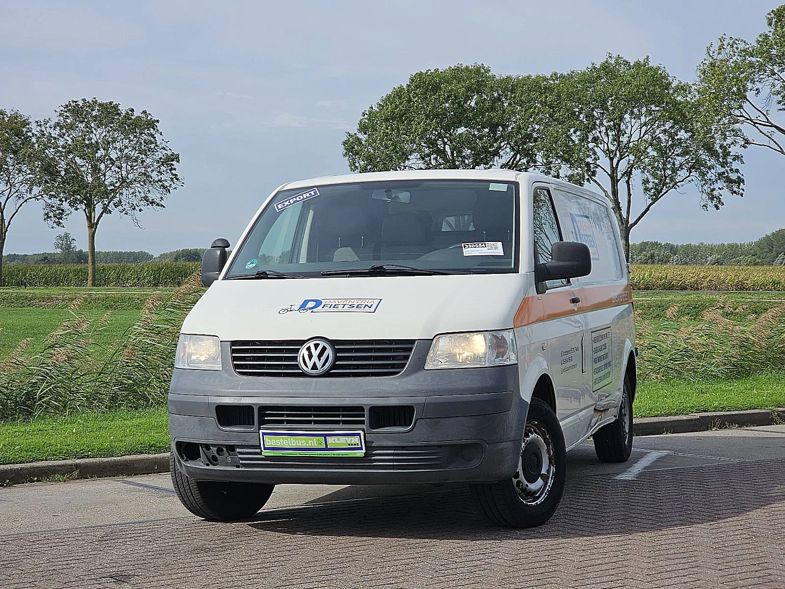 Volkswagen Transporter (2008) — foto 1