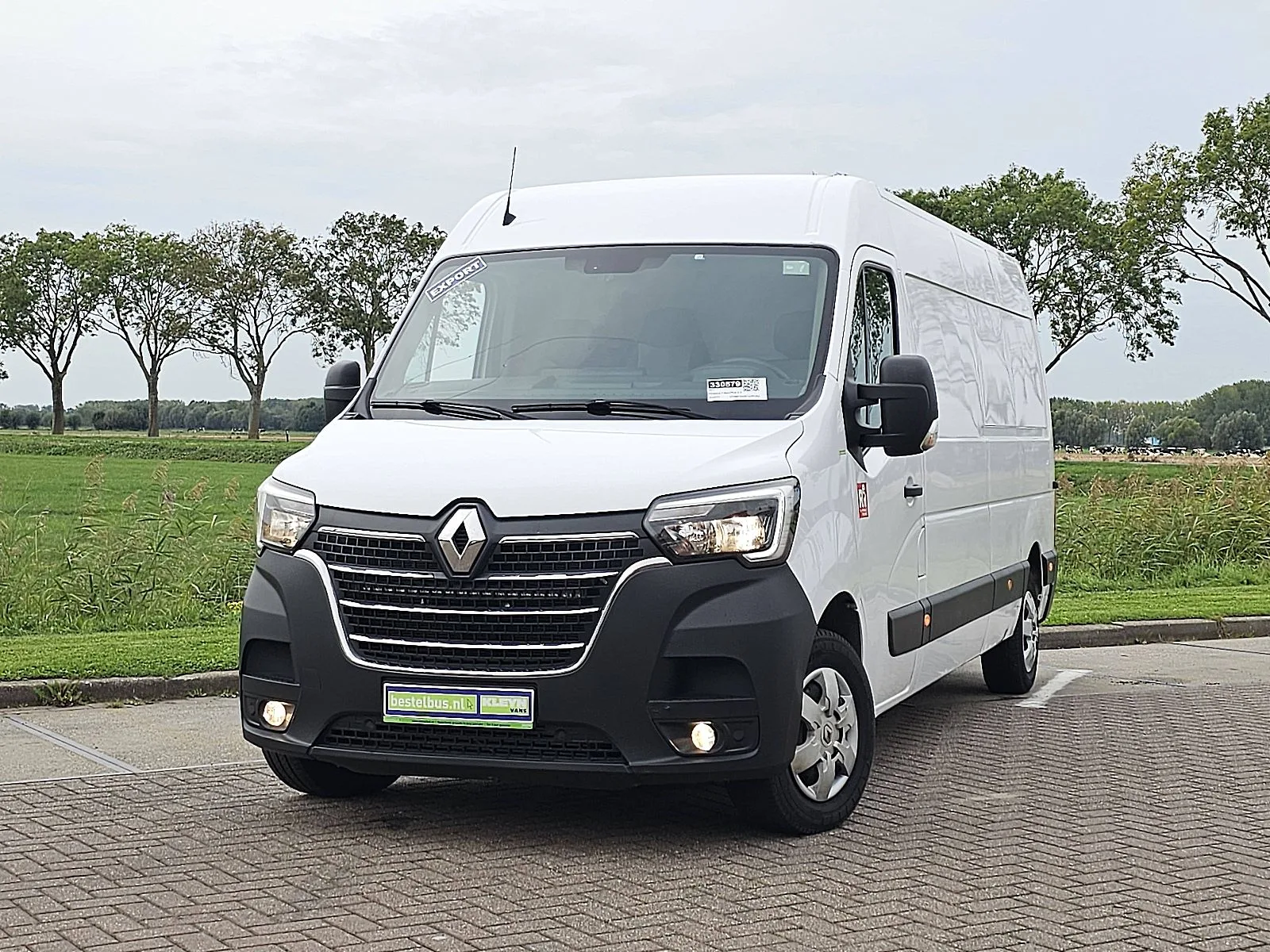 Renault Master (2024) — foto 1