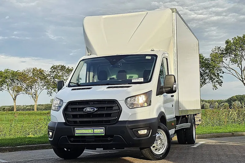 Ford Transit (2023)