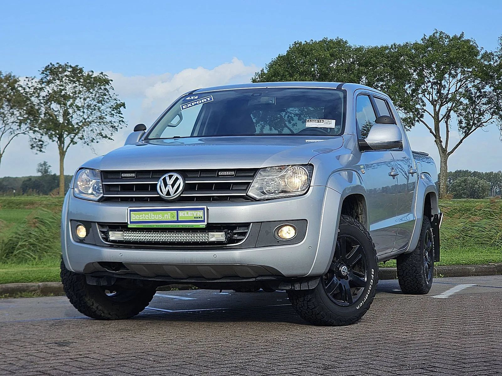 Volkswagen Amarok (2015) — foto 1