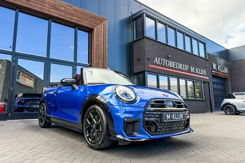 MINI Cabrio (2025)