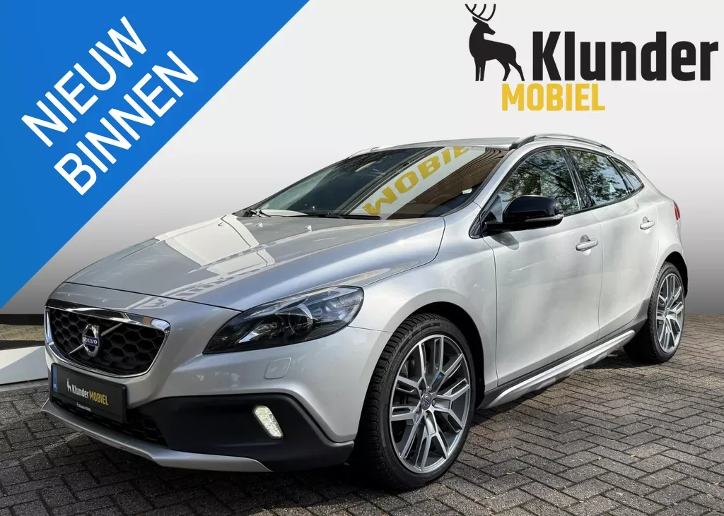 Volvo V40 Cross Country (2013) — foto 1