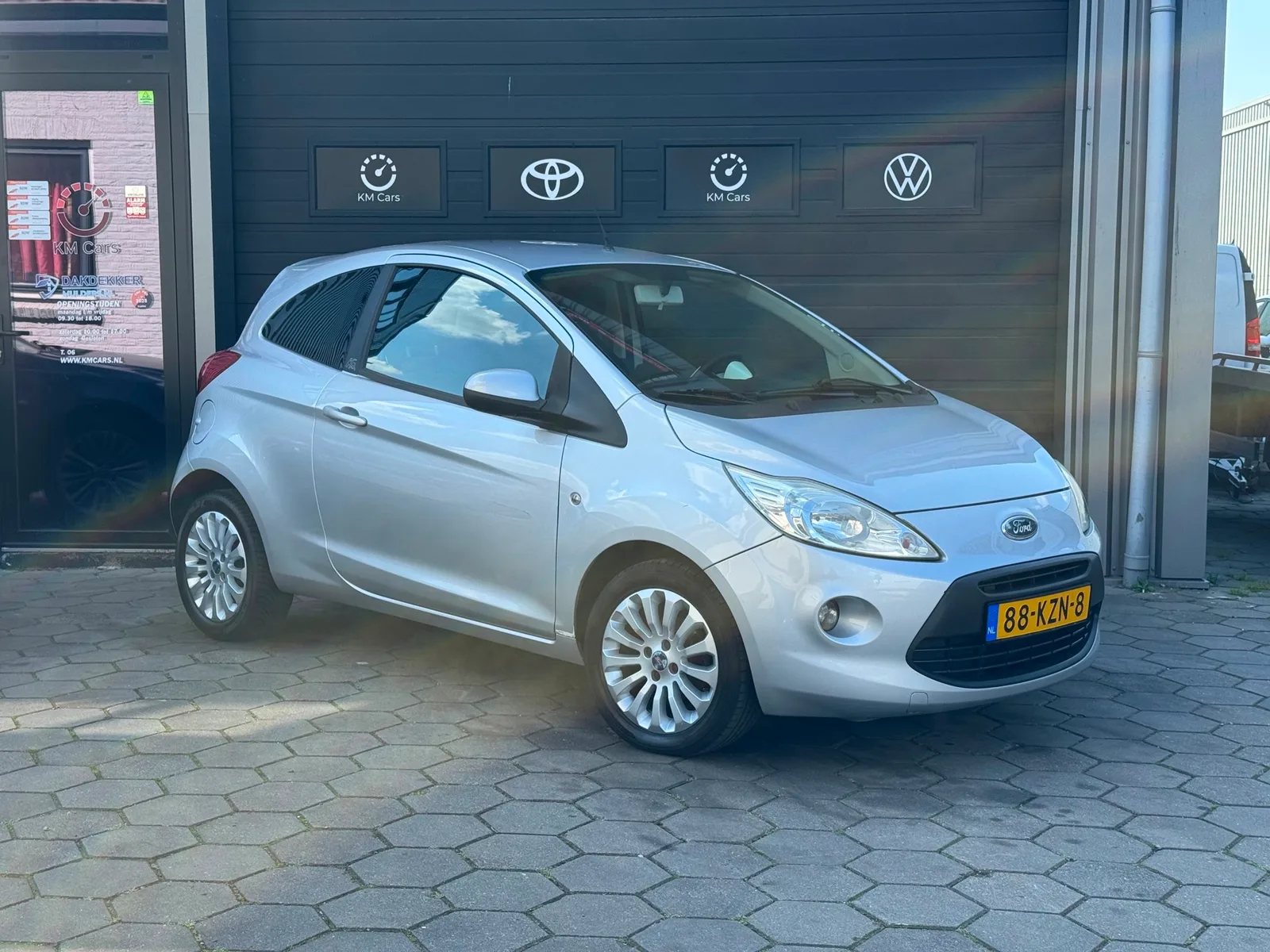 Ford Ka (2010) — foto 1