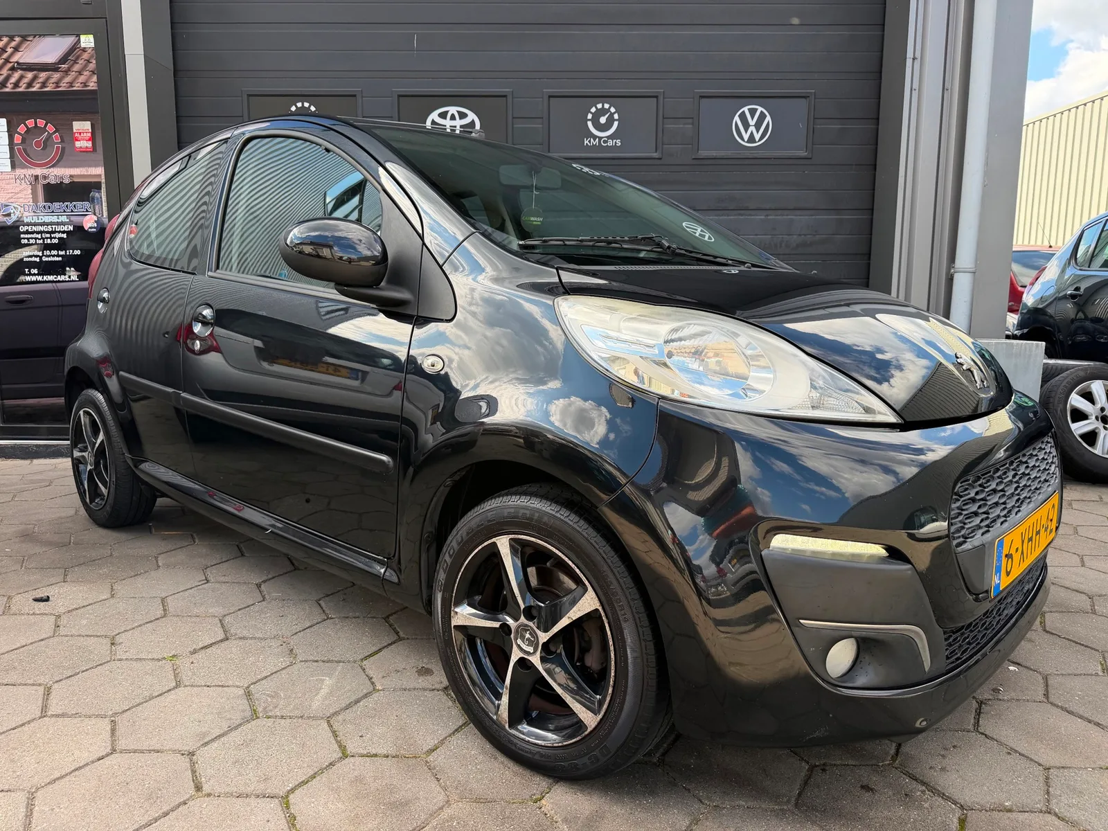Peugeot 107 (2014) — foto 1