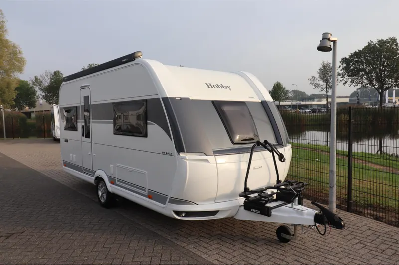 Hobby De Luxe (2026)