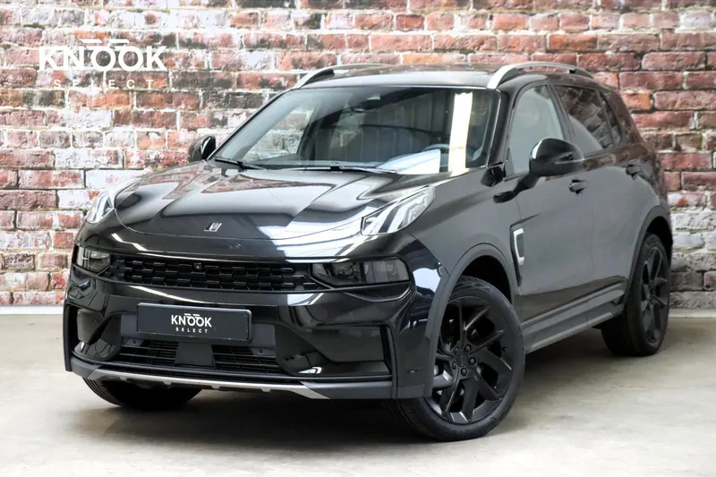 Lynk & Co 01 (2023)