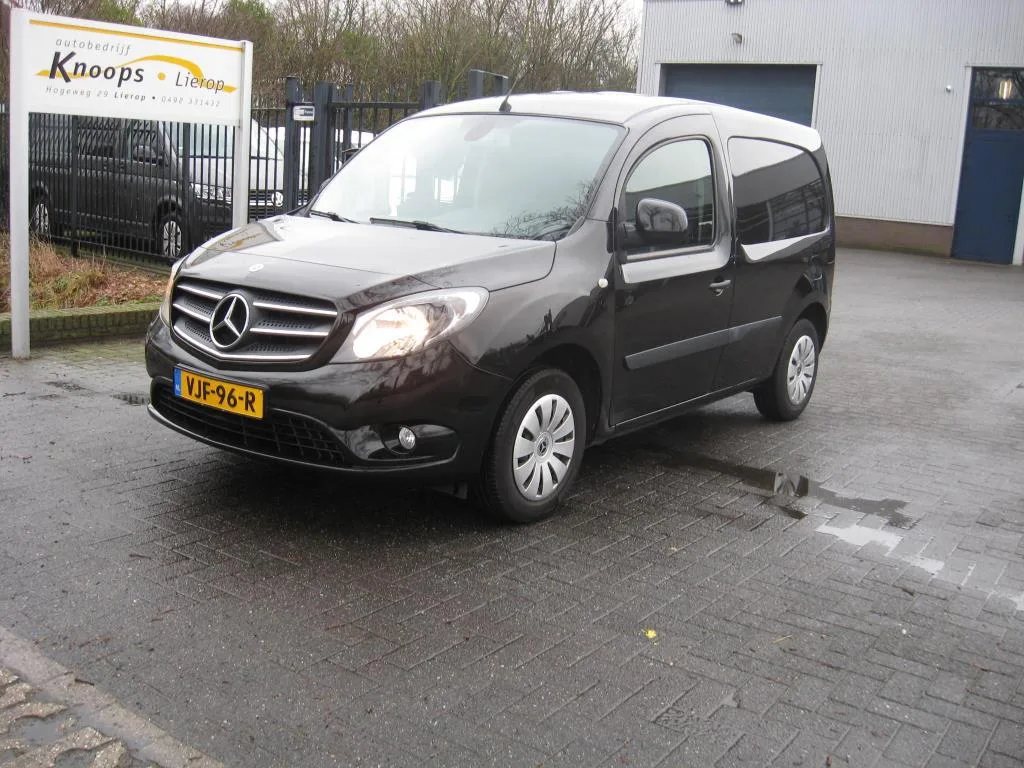 Mercedes-Benz Citan (2021) — foto 1