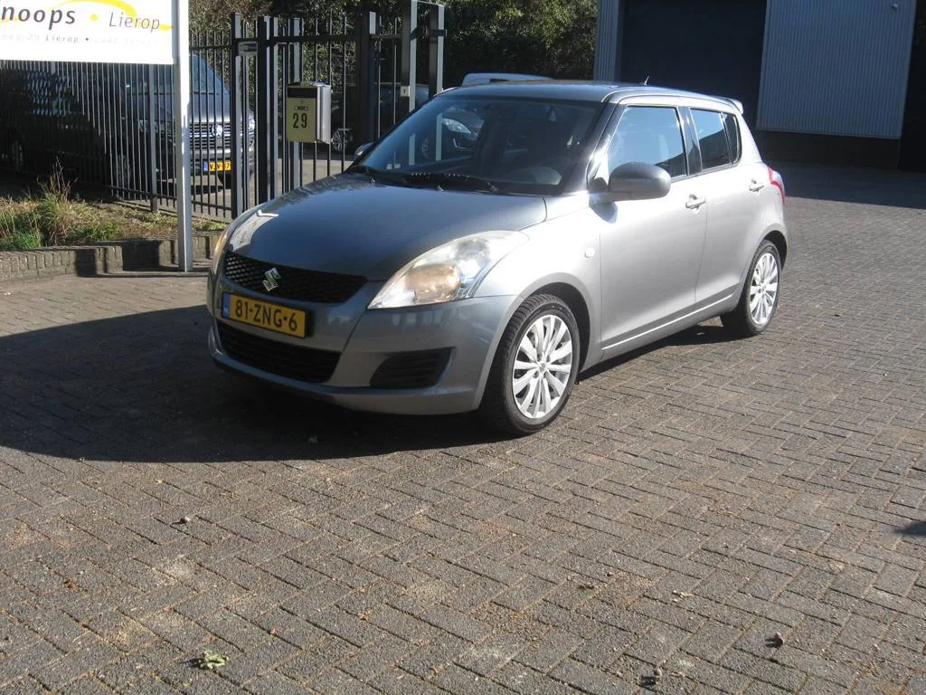 Suzuki Swift (2013) — foto 1