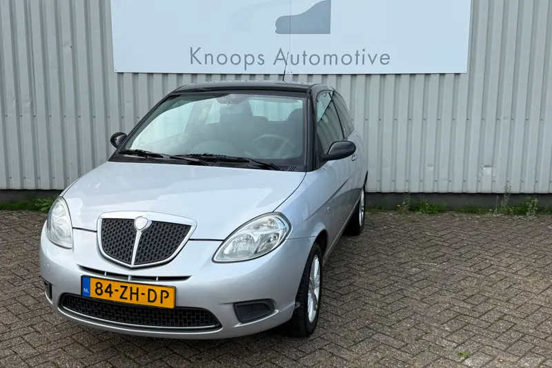 Lancia Ypsilon (2008)