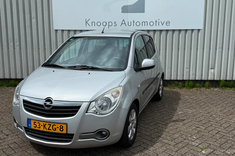 Opel Agila (2010)