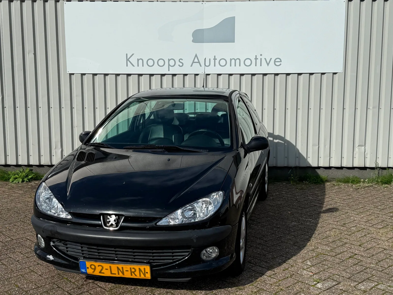 Peugeot 206 (2003) — foto 1