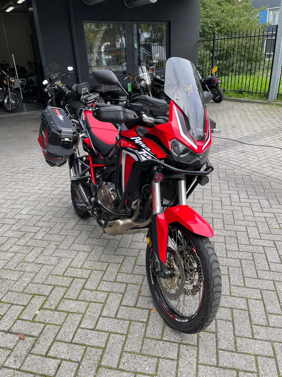 Honda CRF 1100 Africa Twin (2021) — foto 1