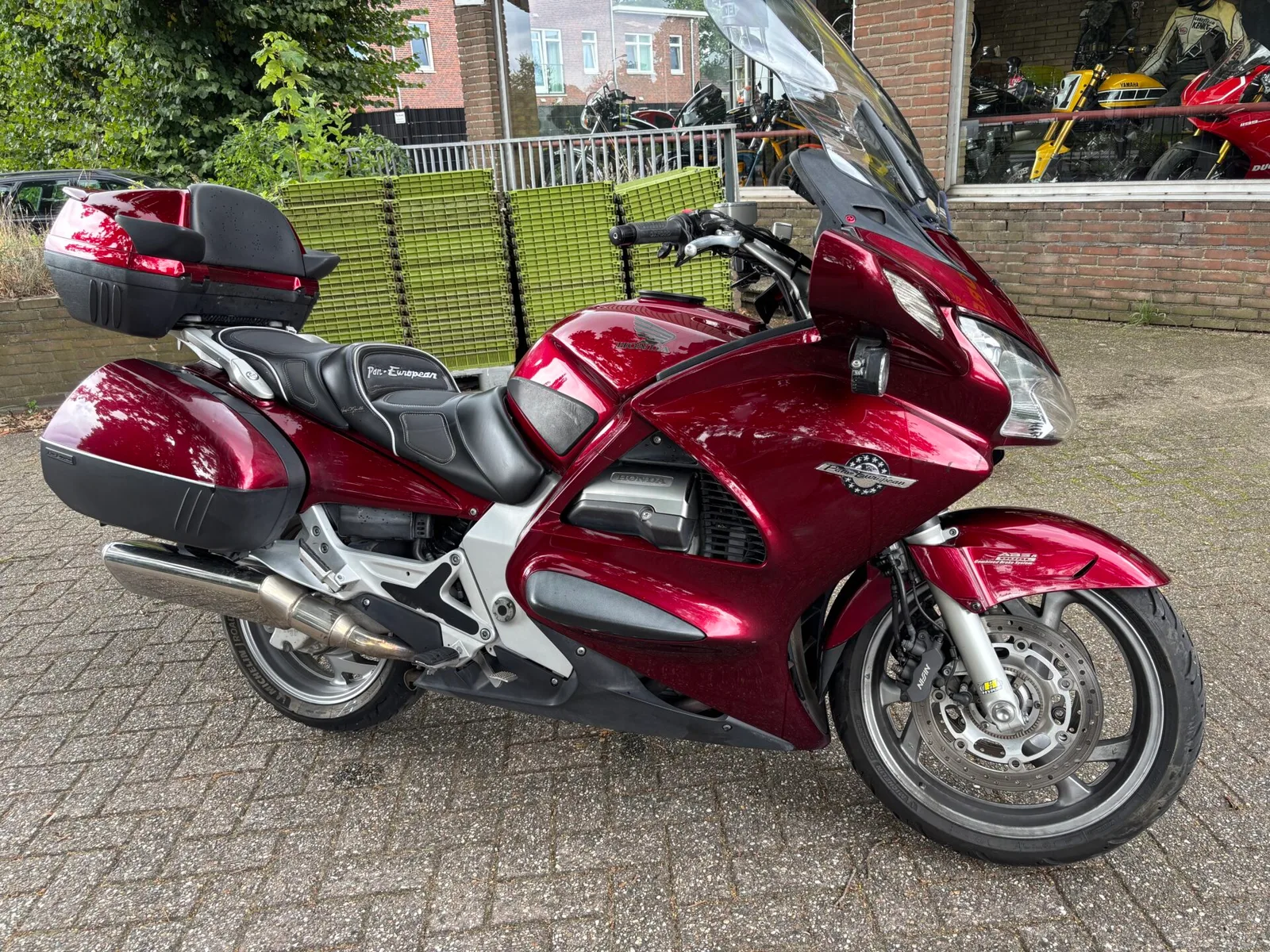 Honda ST 1300 PAN European (2006) — foto 1