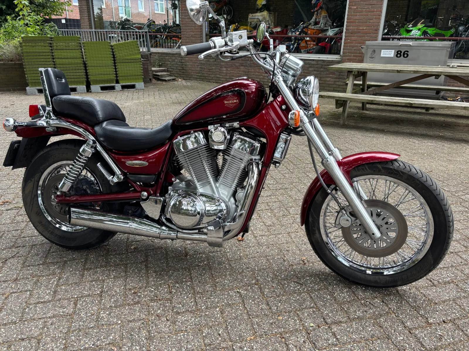 Suzuki VS 1400 Intruder (1996) — foto 1