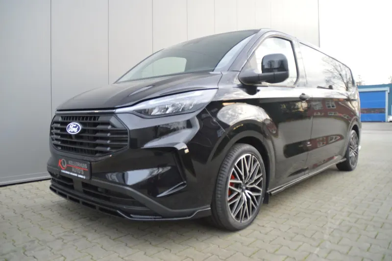 Ford Transit Custom (2024)