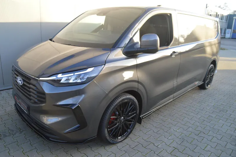 Ford Transit Custom (2024)