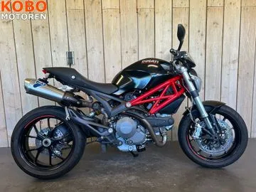 Ducati Monster 796 (2010) — foto 1
