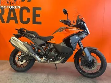 KTM 1390 Super Adventure S (2026) — foto 1