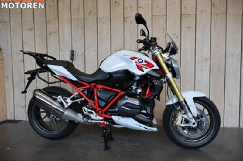 BMW R 1200 R (2016)