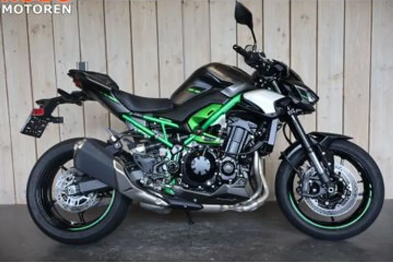 Kawasaki Z900 (2026)