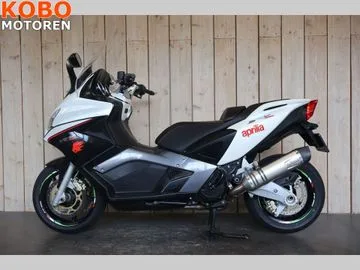 Aprilia SRV 850 (2012) — foto 1