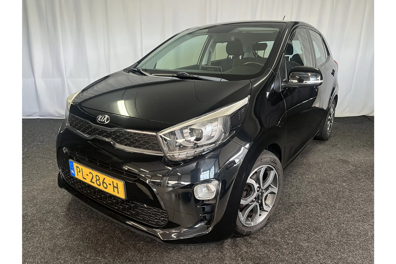 Kia Picanto (2017) — foto 1