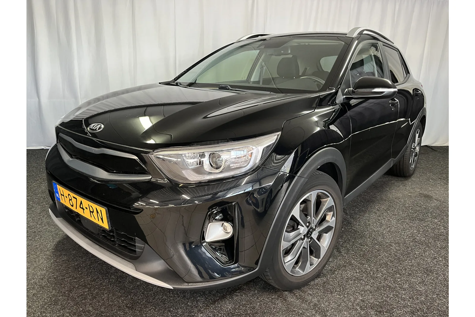 Kia Stonic (2020) — foto 1