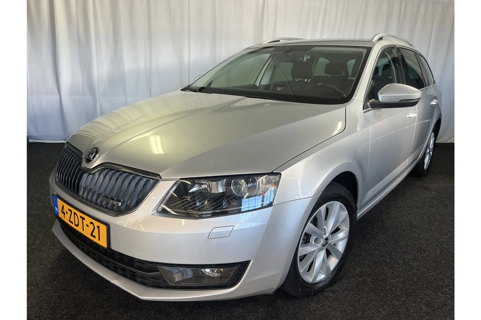 Škoda Octavia (2014) — foto 1