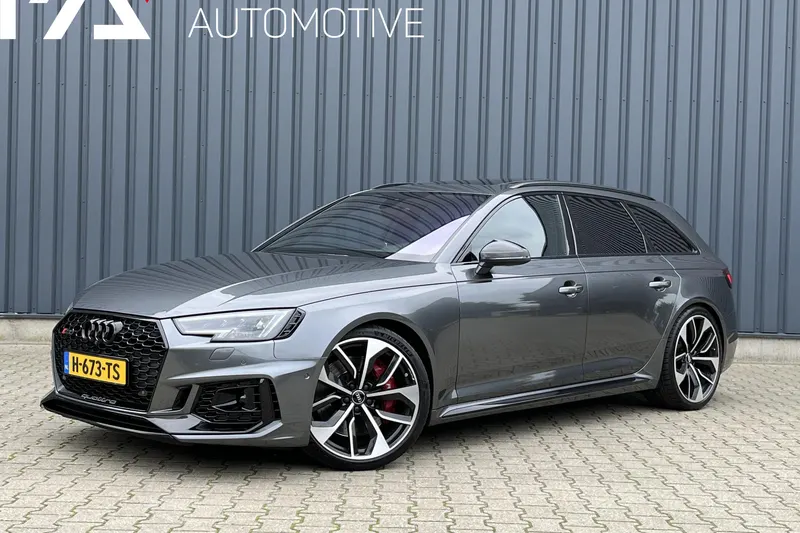 Audi RS 4 (2019)