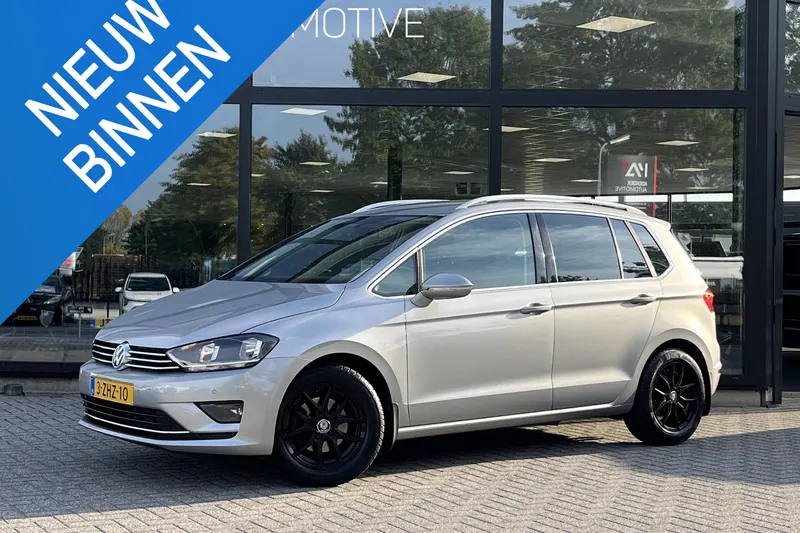 Volkswagen Golf Sportsvan (2015)