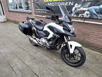 Honda NC700X (2013) — foto 1